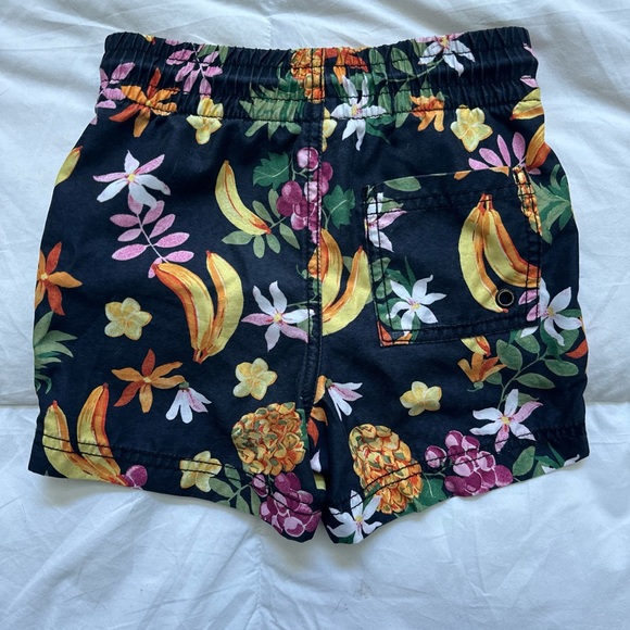 Old Navy Toddler Boys Print Swim Trunks - Picture 3 of 4